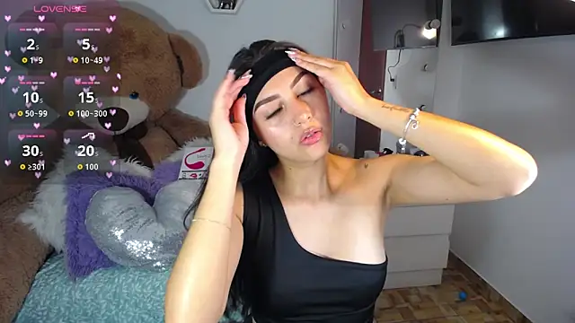 channel-rose1 online show from November 26, 2025, 6:46 am