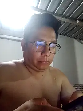 Snapshot of Napoleon246 chatting on November 26, 2025, 12:43 am Napoleon246 online show from November 26, 2025, 12:43 am