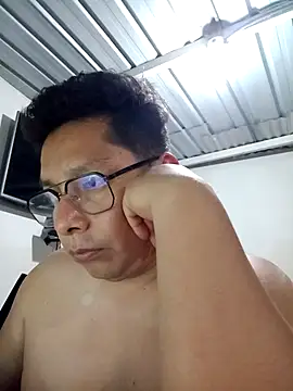 Snapshot of Napoleon246 chatting on November 11, 2025, 1:11 am Napoleon246 online show from November 11, 2025, 1:11 am