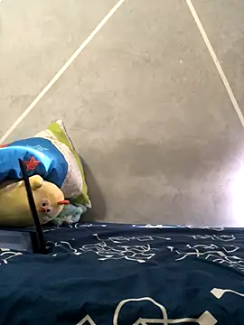 Snapshot of Cesar_Augusto chatting on October 19, 2025, 8:11 pm Cesar Augusto online show from October 19, 2025, 8:11 pm