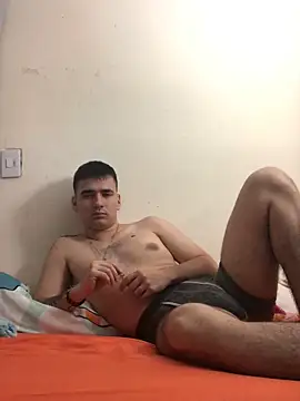 Snapshot of Cesar_Augusto chatting on September 19, 2025, 1:20 am Cesar Augusto online show from September 19, 2025, 1:20 am