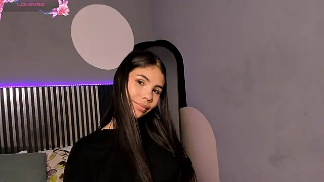 Snapshot of Emilybeltons chatting on September 30, 2025, 7:31 pm Emilybeltons online show from September 30, 2025, 7:31 pm