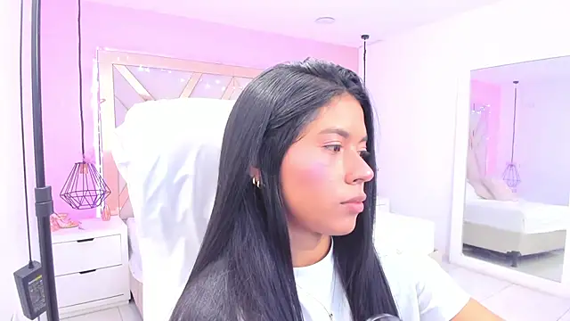 samantaa shy online show from March 21, 2026, 11:41 pm