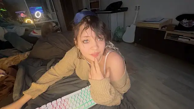 nikoli naw online show from January 5, 2026, 9:51 pm