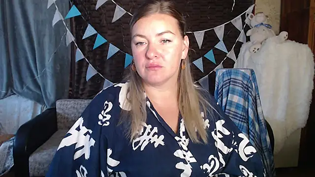 NikaSkylink online show from September 27, 2025, 3:23 am