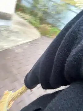 Liza Will online show from November 26, 2025, 6:35 am