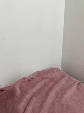 YourSlutBoySl online show from November 13, 2025, 7:01 am