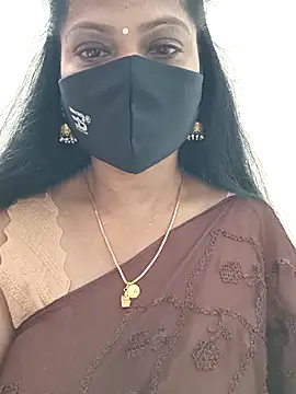 shivani27 online show from November 14, 2025, 8:40 am