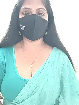 shivani27 online show from July 2, 2026, 5:19 pm