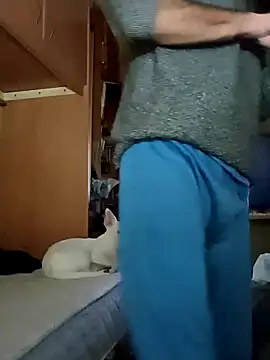 Snapshot of Rickrow666 chatting on March 1, 2026, 12:10 am Rickrow666 online show from March 1, 2026, 12:10 am