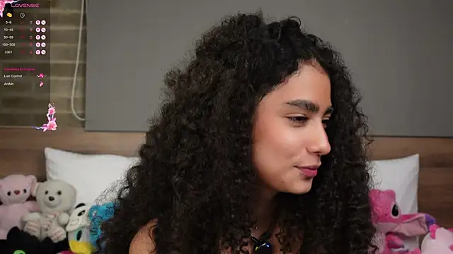 Victoria Curly online show from November 30, 2025, 4:35 am