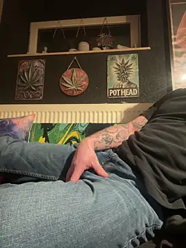 Flash0910 online show from February 11, 2026, 2:00 am