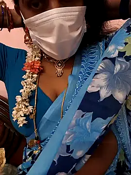 Snapshot of sana-99 chatting on January 18, 2026, 4:05 am sana-99 online show from January 18, 2026, 4:05 am