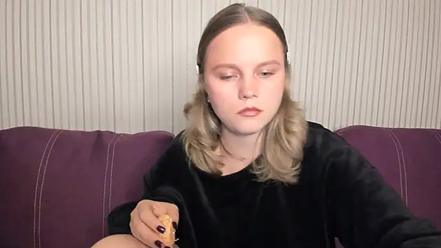 Snapshot of milalapka chatting on September 30, 2025, 6:47 pm milalapka online show from September 30, 2025, 6:47 pm