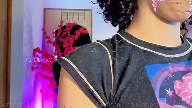 Snapshot of lilijwatson chatting on February 16, 2026, 4:00 am lilijwatson online show from February 16, 2026, 4:00 am