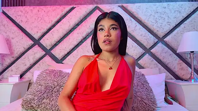 ZafiraRose online show from October 21, 2025, 7:46 pm