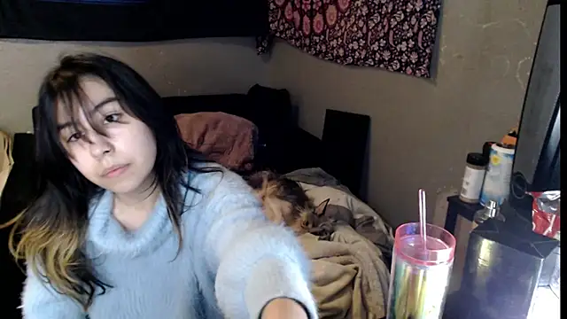 Snapshot of London_Ray chatting on November 12, 2025, 10:19 am London Ray online show from November 12, 2025, 10:19 am