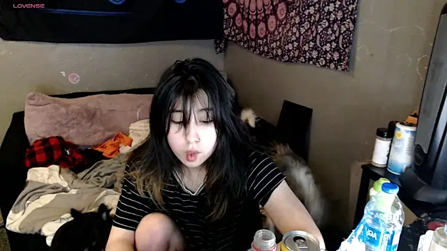 Snapshot of London_Ray chatting on November 26, 2025, 8:14 am London Ray online show from November 26, 2025, 8:14 am