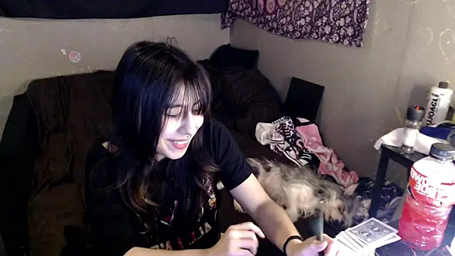 London Ray online show from March 8, 2026, 2:04 am