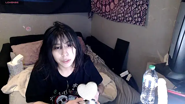 London Ray online show from January 14, 2026, 5:11 am