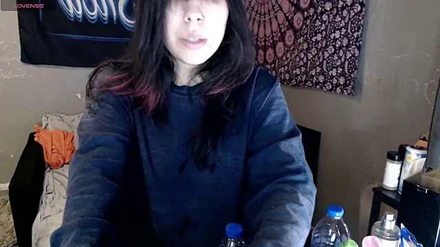 Snapshot of London_Ray chatting on November 29, 2025, 12:44 am London Ray online show from November 29, 2025, 12:44 am