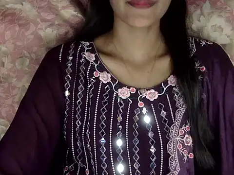 zara Khan0 online show from October 30, 2025, 2:14 pm