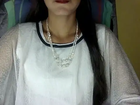 zara Khan0 online show from October 15, 2025, 1:52 pm