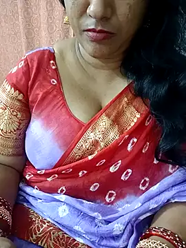 Swetyhoney online show from October 8, 2025, 5:13 pm