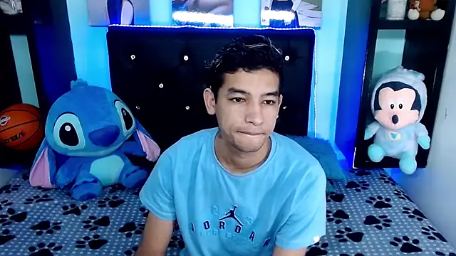 x oliver x online show from September 12, 2025, 4:56 am