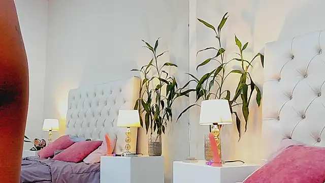Snapshot of ScarlettGonzalez_ chatting on October 1, 2025, 4:44 pm ScarlettGonzalez online show from October 1, 2025, 4:44 pm