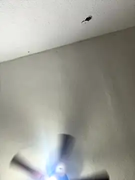 Nia Desire online show from November 28, 2025, 6:46 am