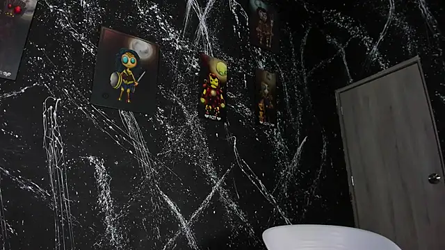 kileyyHot online show from October 21, 2025, 2:33 am