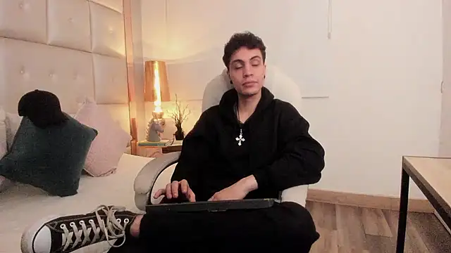 dark sun302 online show from January 9, 2026, 1:01 am