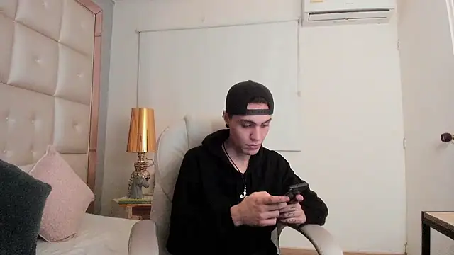 dark sun302 online show from January 12, 2026, 11:09 pm