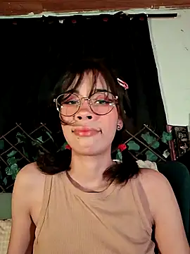 Snapshot of dolliette24 chatting on August 2, 2026, 2:32 am dolliette24 online show from August 2, 2026, 2:32 am