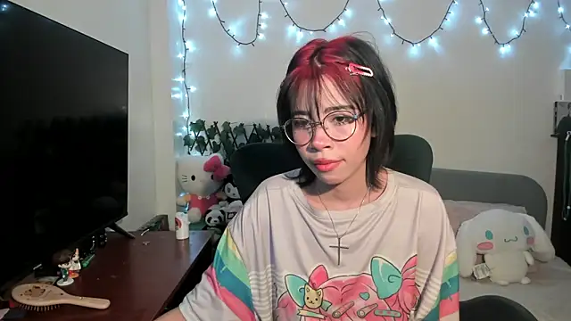 dolliette24 online show from November 8, 2025, 7:12 am