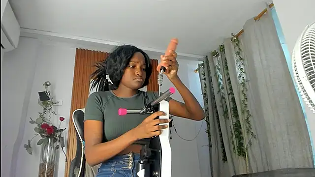 Evaa 18 online show from January 14, 2026, 5:49 pm