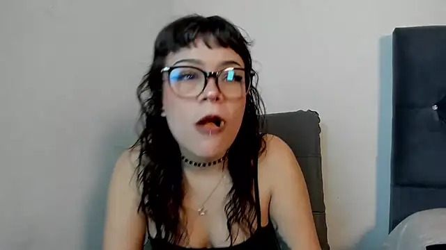 Snapshot of Seijacu chatting on February 5, 2026, 7:53 pm Seijacu online show from February 5, 2026, 7:53 pm