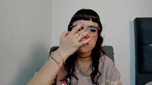 Snapshot of Seijacu chatting on February 3, 2026, 7:52 pm Seijacu online show from February 3, 2026, 7:52 pm