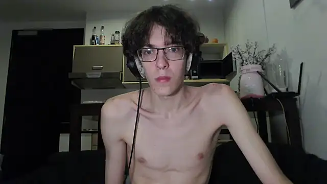 LovesomeCookie online show from October 8, 2025, 12:50 pm