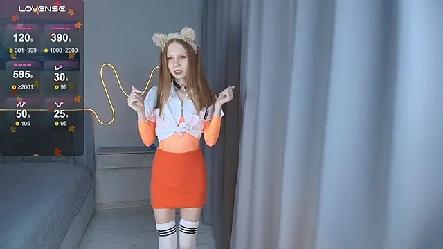 FoxyMira online show from October 3, 2025, 1:12 pm