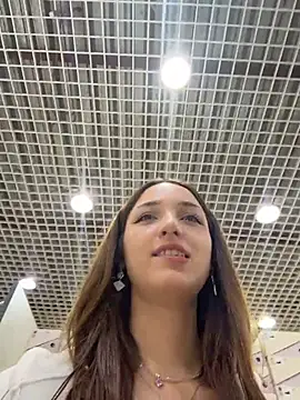 DollyTall online show from April 9, 2026, 6:15 am