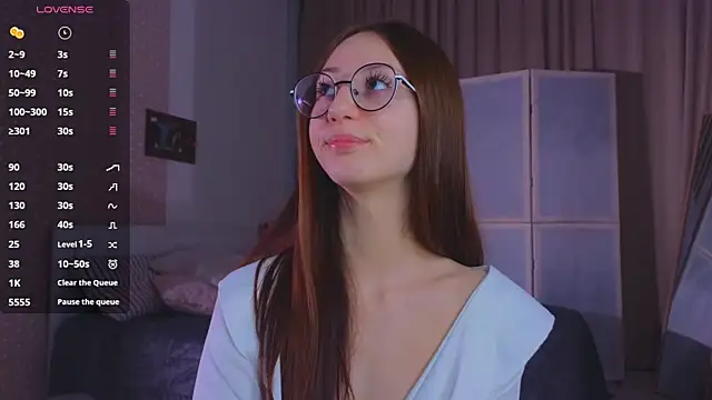 AvrilLeMell online show from September 13, 2025, 9:04 pm