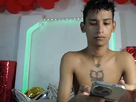 gabo hotboy online show from September 26, 2025, 1:01 am