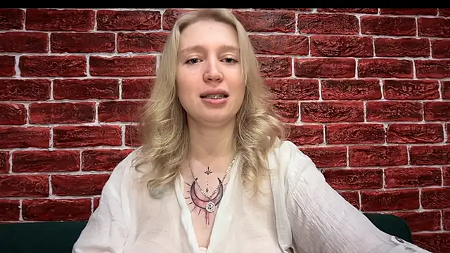 Snapshot of CitrusBlissss chatting on October 30, 2025, 2:36 pm CitrusBlissss online show from October 30, 2025, 2:36 pm