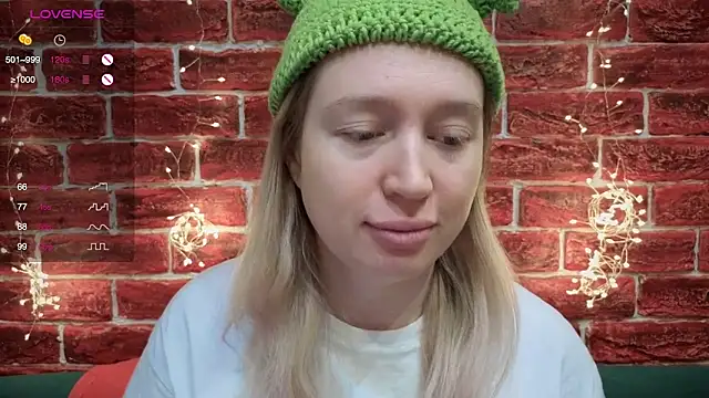 CitrusBlissss online show from January 16, 2026, 2:37 am