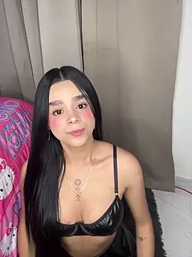 Snapshot of Dulcekitty__ chatting on February 13, 2026, 10:15 am Dulcekitty online show from February 13, 2026, 10:15 am