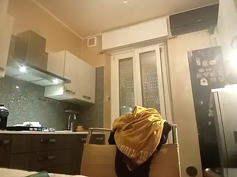 Snapshot of no-tabu chatting on September 25, 2025, 5:35 am no-tabu online show from September 25, 2025, 5:35 am