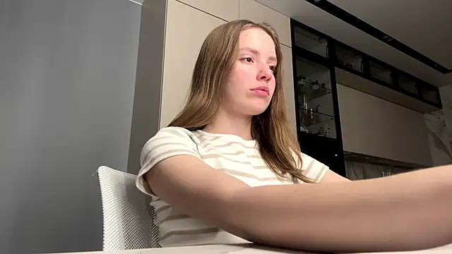 LinaMoonBlessed online show from March 21, 2026, 12:31 pm