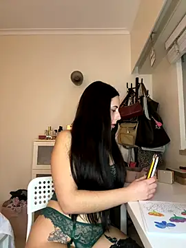 very licious online show from October 29, 2025, 9:03 pm